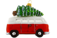 VW Bus Transporter mit Tannenbaum